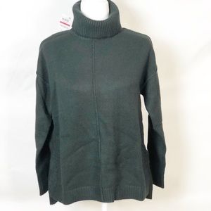 NWT Alfani Deep Emerald Green Turtleneck Sweater